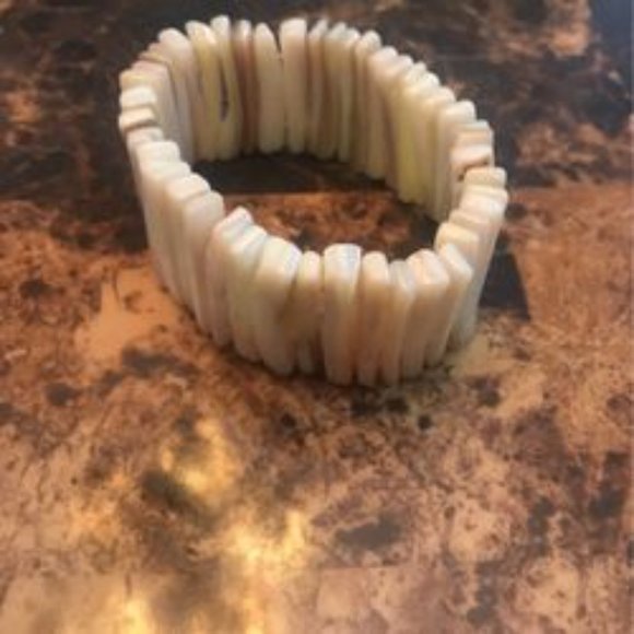 Jewelry | Vintage Natural Shell Splice Beads Stretch Bracelet | Poshmark